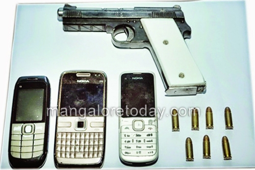 Duo held for trying to illegally sell pistol 1